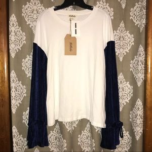 Listicle Taryn Blue & White Top, Size Large
